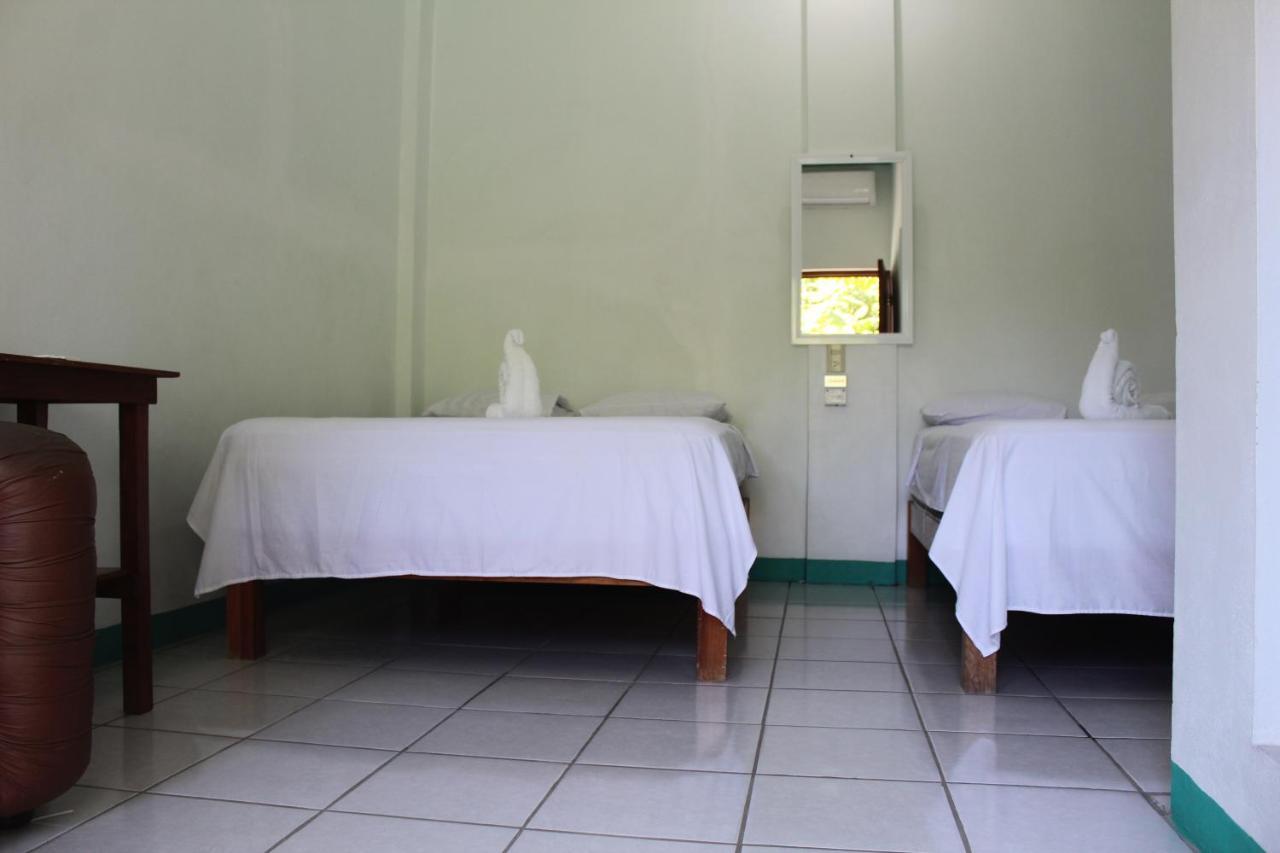 Hotel Escondido